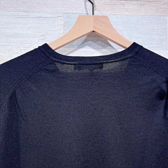 Calvin Klein 100% Extra Fine Merino Wool V Neck Sweater Black Mens Large - Picture 4 of 6